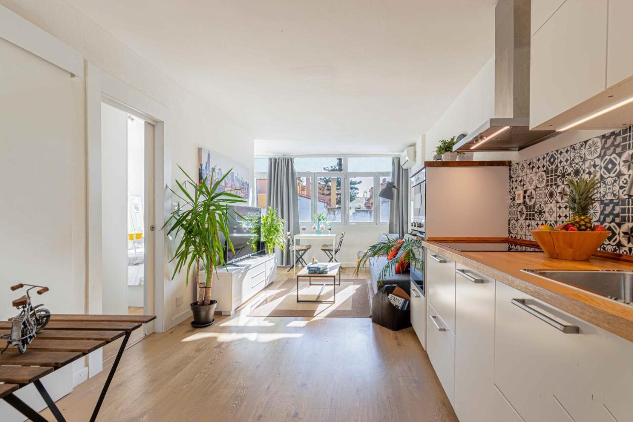 Apartamento En La Playa En Paseo Maritimo Málaga Esterno foto