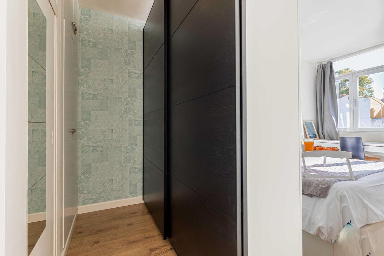 Apartamento En La Playa En Paseo Maritimo Málaga Esterno foto